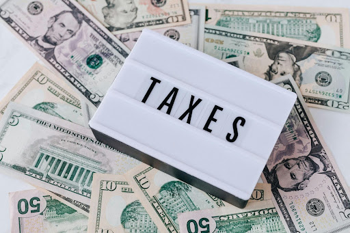 Complying with VAT in the UAE: A Comprehensive Guide for SMEs